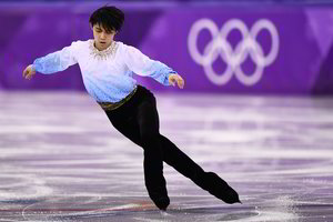 Dailiojo čiuožimo vyrų varžybų lyderiu tapo japonas Y. Hanyu