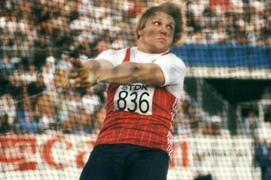 Rusijos kūjo metimo legenda mirė važiuodamas dviračiu