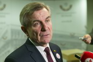 Seimo vadovas raginamas pripažinti Komunistų partiją nusikalstama organizacija