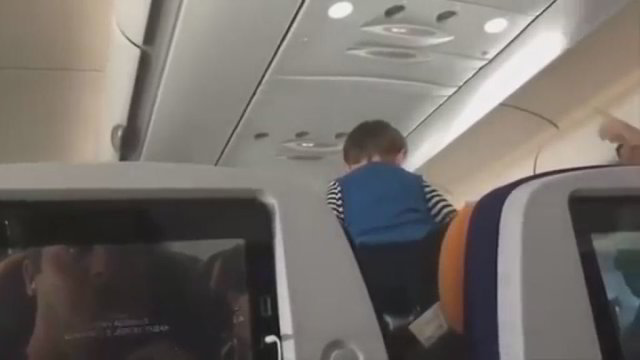 „Skrydis iš pragaro“ – lėktuvo keleiviai buvo sukrėsti elgesio lėktuve