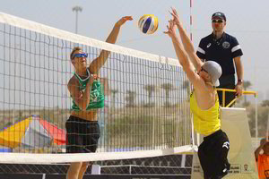 Lietuvos paplūdimio tinklininkai turnyre Irane iškart žengė į aštuntfinalį