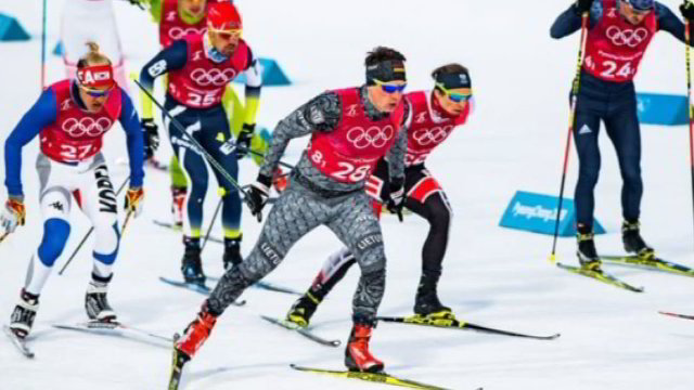 Lietuvos slidininkai olimpinėje sprinto estafetėje aplenkė 3 šalių komandas