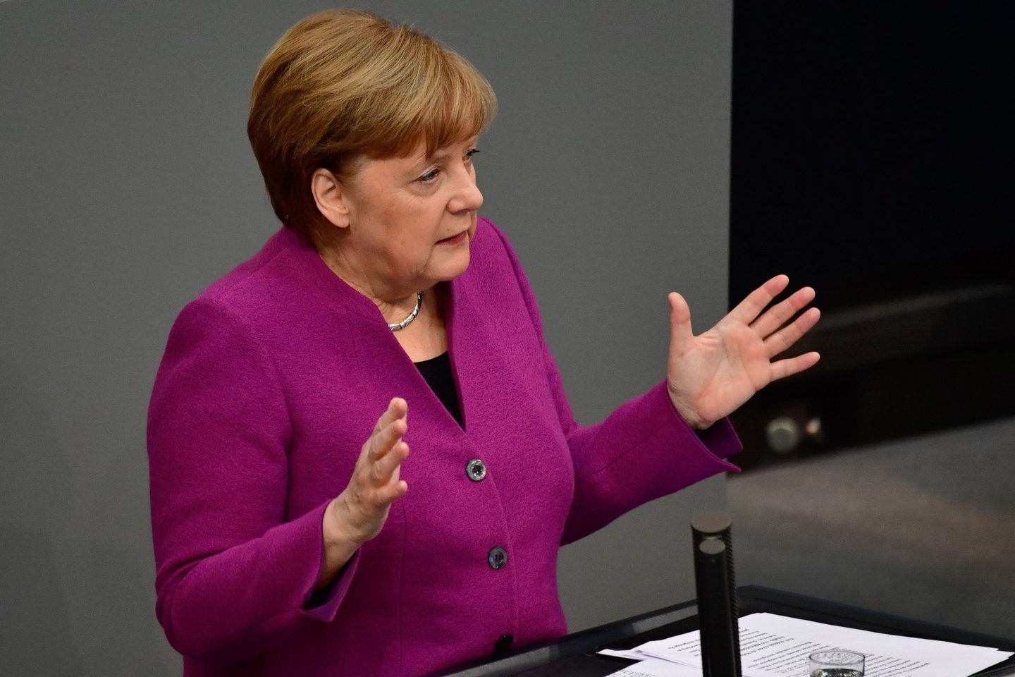 A. Merkel pranešė, kad Vokietijos užsienio reikalų ministras ketina tiesiogiai pasikalbėti su savo kolega iš Rusijos. Ji paragino kitas ES valstybes taip pat imtis visų įmanomų priemonių.