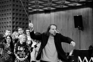 Artėjanti „Post futurum“ premjera pristatoma Vilniaus knygų mugėje