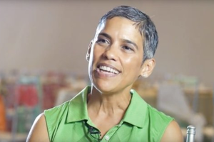 Moteris, teigusi, kad veganizmas ir tikėjimas išgydė jos auglius, mirė nuo vėžio