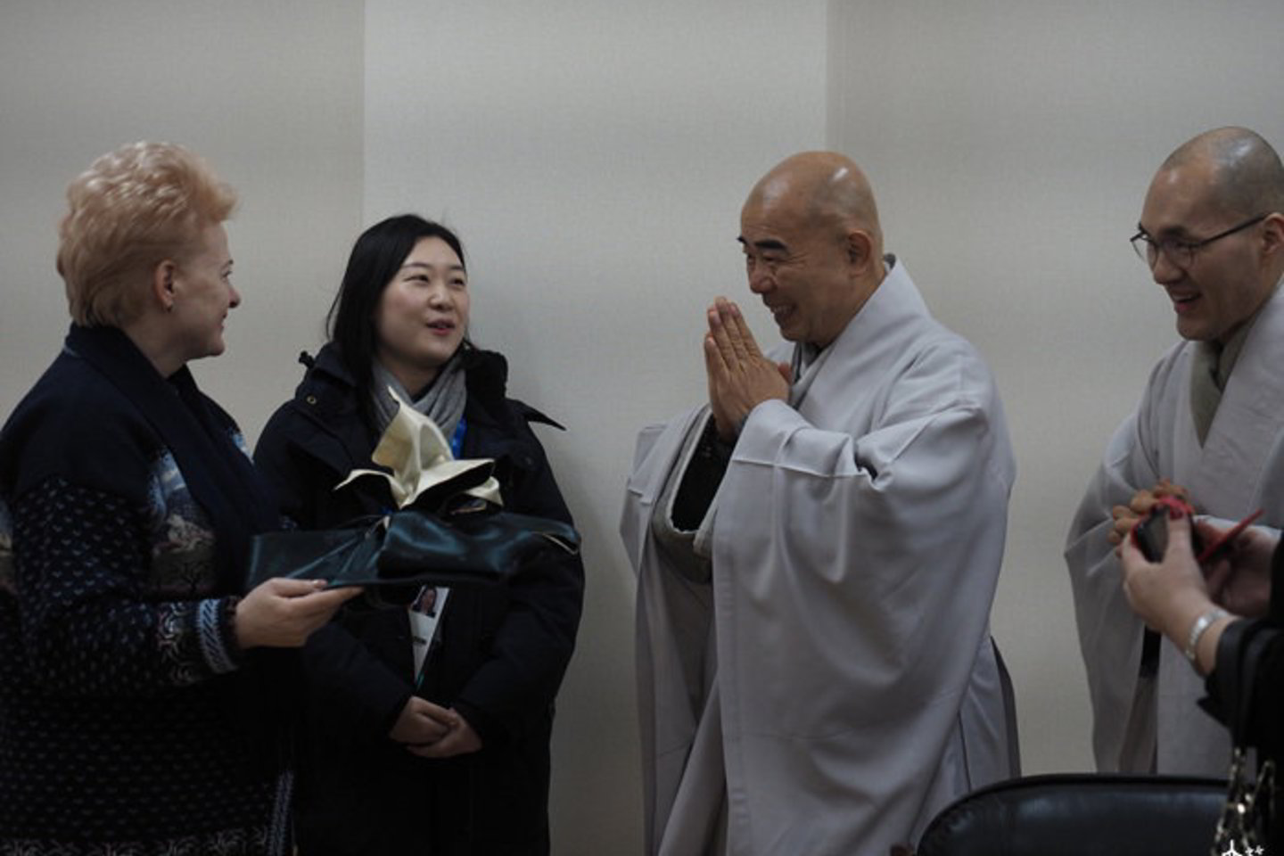  Apie D.Grybauskaitės simpatijas budizmui pranešė net Korėjos budistų televizija.<br> woljeongsa.org nuotr.