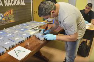 Rusijos ambasadoje Argentinoje aptikta beveik 400 kg kokaino