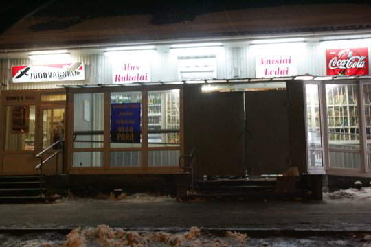 Užsienio žurnalistas aplankė Kauno parduotuves: po 20 val. alkoholis liejasi laisvai