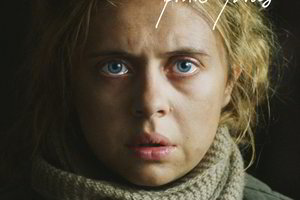 Pasirodė filmo „Tarp pilkų debesų“ plakatas – jį galima gauti dovanų Vilniaus knygų mugėje