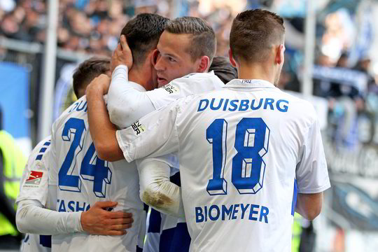 Kuriozas Vokietijoje: troškulys privertė vartininką praleisti žioplą įvartį