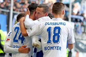 Kuriozas Vokietijoje: troškulys privertė vartininką praleisti žioplą įvartį