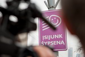 Eurobarometro ataskaita: du trečdaliai lietuvių patenkinti savo gyvenimu