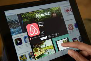 Ieškantiems nakvynės – siurprizai: keičiasi „Airbnb“ 