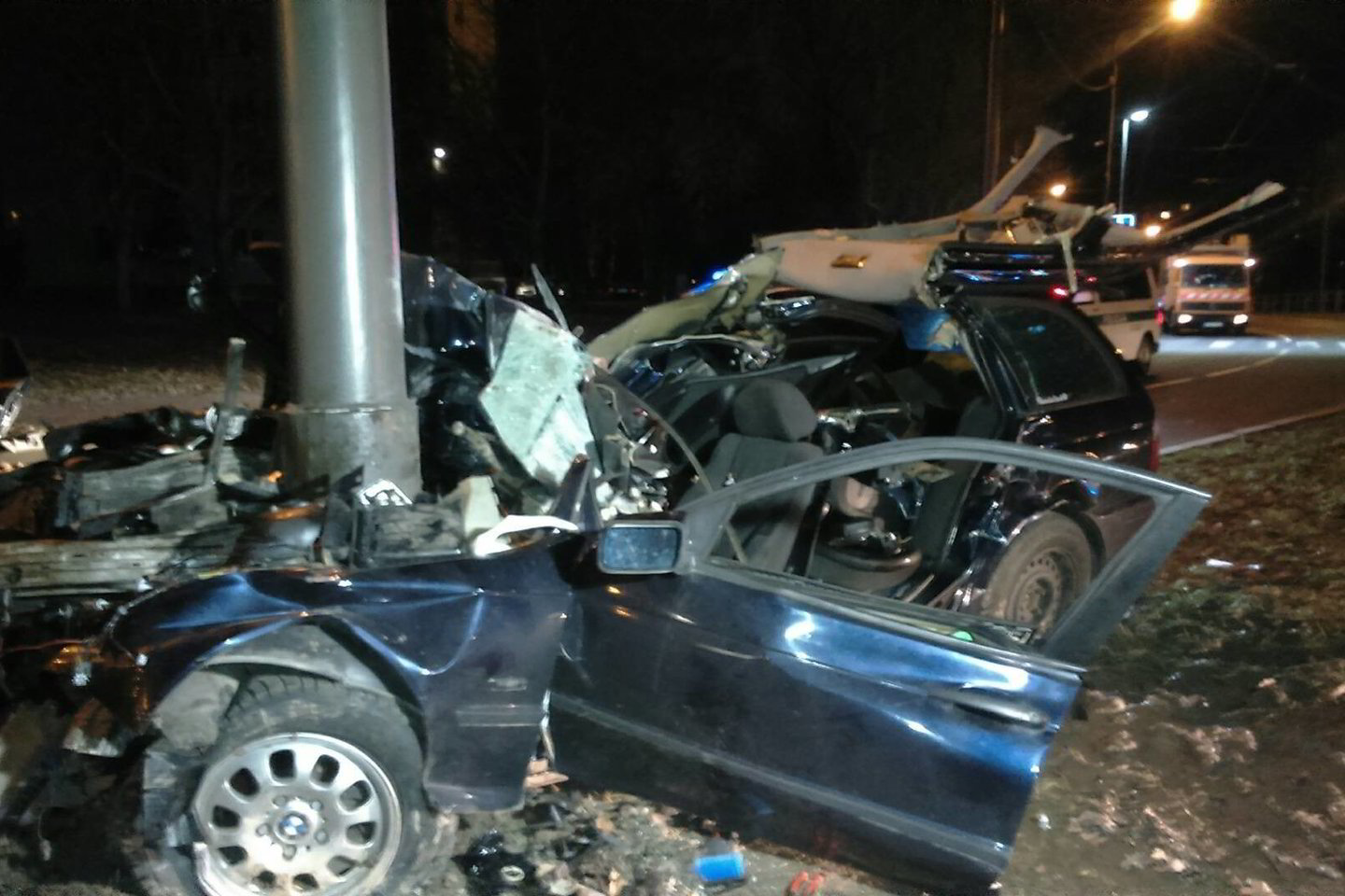 Kaune žuvo daugiavaikė motina Kristina L. ir dar du keleiviai.<br>G. Bitvinsko nuotr.