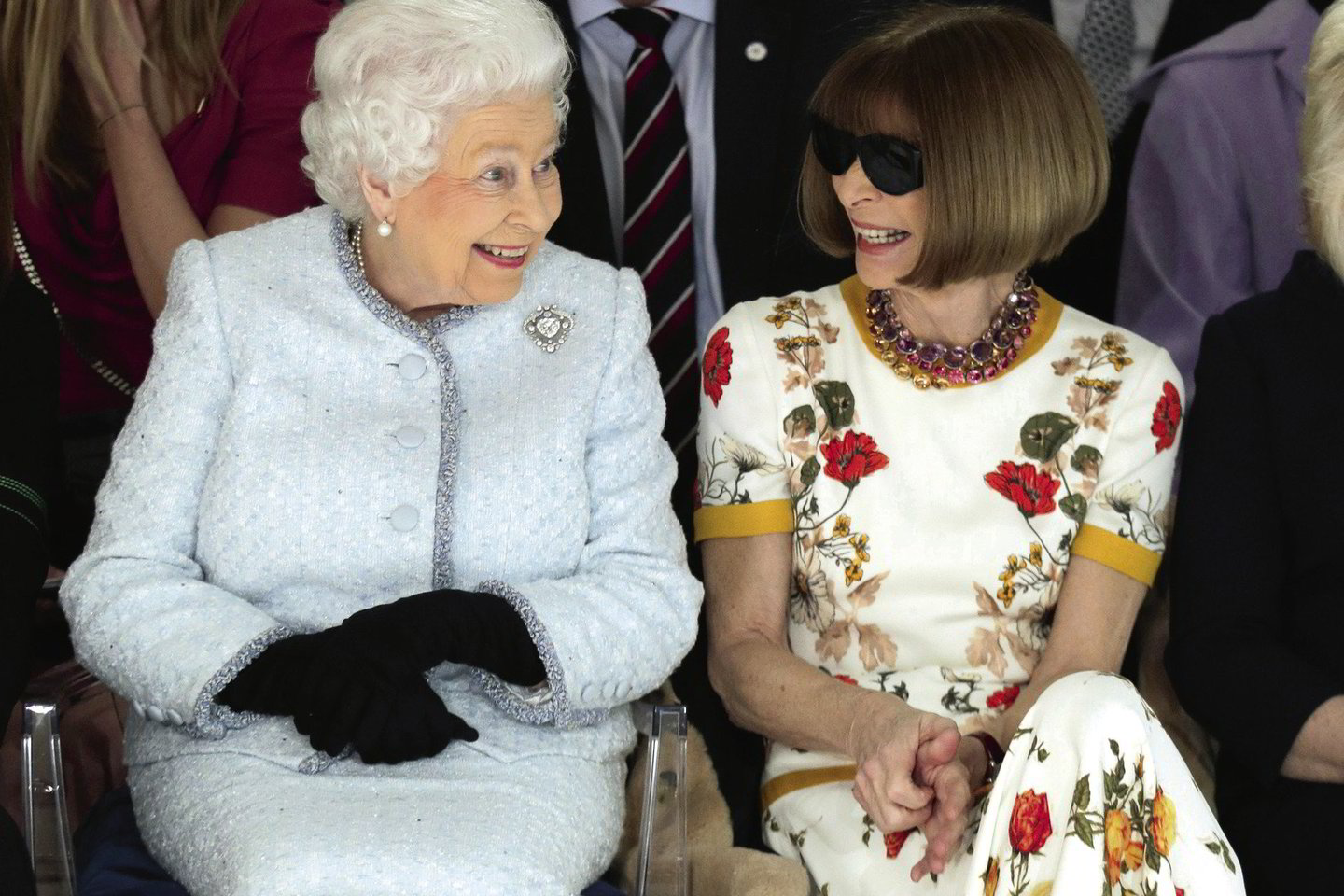  Karalienė Elizabeth ir Anna Wintour.<br> AP nuotr.