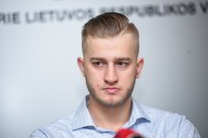 Beisbolininkas D. Neverauskas sužaidė pirmąsias MLB ikisezonines  rungtynes 