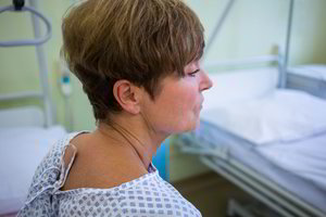 Pabudusi po narkozės iš vyro išgirdo už diagnozę skaudesnę žinią