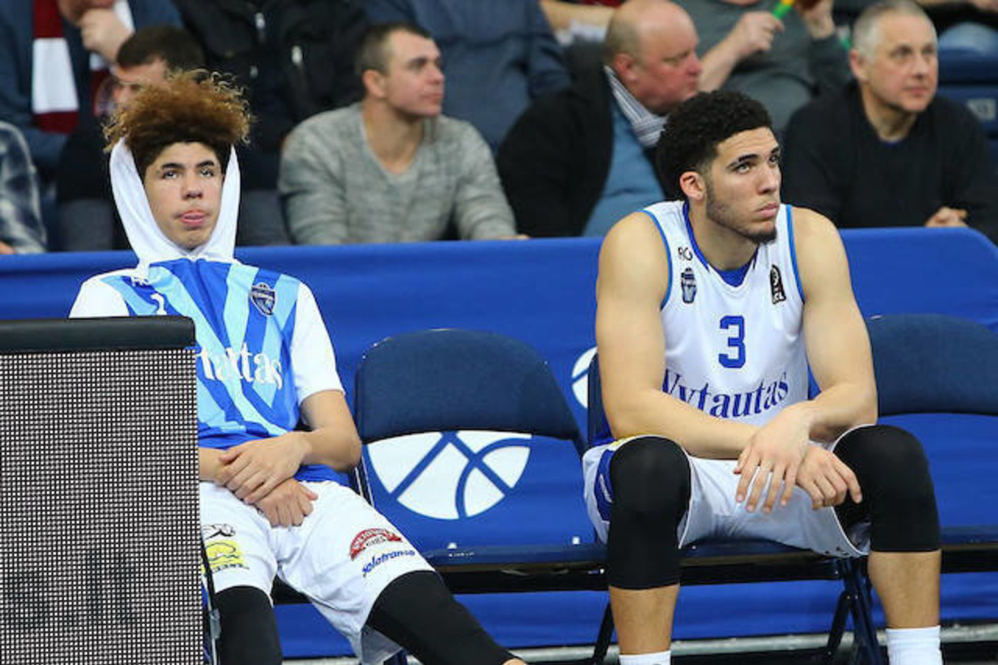 Broliai Ballai.<br>G.