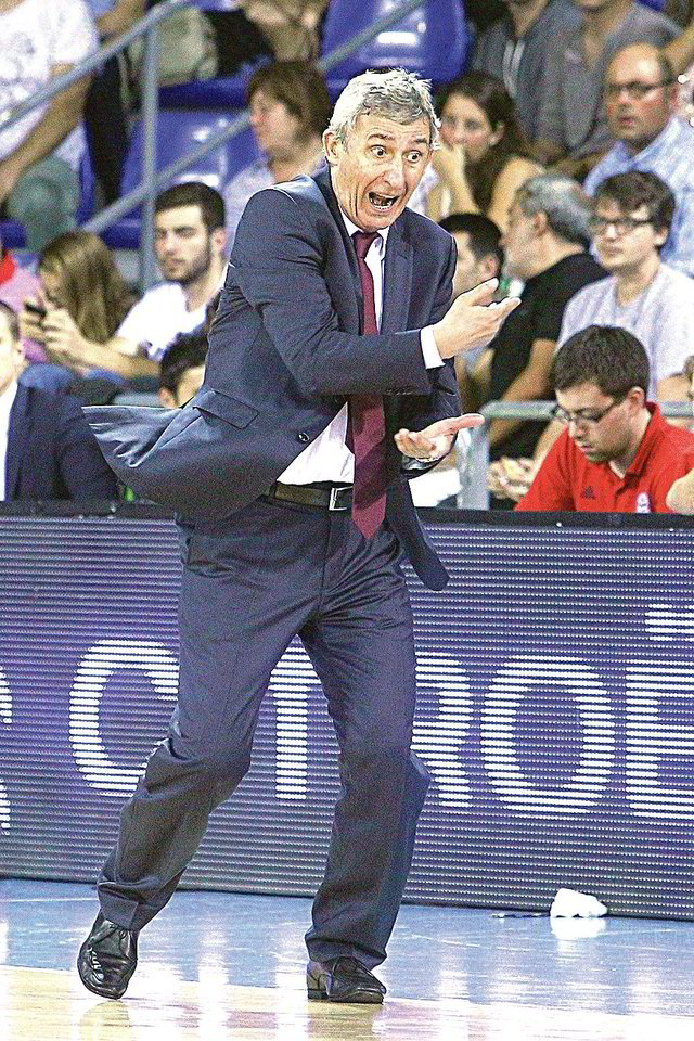 S.Pešičius po 14 metų pertraukos vėl grįžo treniruoti „Barcelona“ komandos.<br>AFP/„Scanpix“ nuotr.