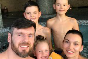 Krepšininko Kšištofo Lavrinovičiaus laikas su šeima – itin jaukus