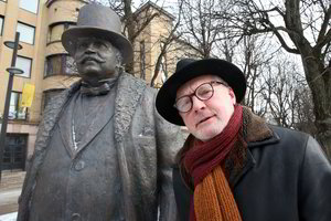 Simbolinė Vieno lito literatūrinė premija – kauniečiui rašytojui ir  žurnalistui Gediminui Jankui