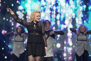 „Funky“ vokalistė apie žvaigždžių ligą: „Ant žemės nuleisdavo tėvai“