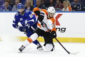 NHL lyderiai iškovojo pergalę po baudinių serijos