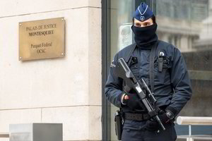 Belgijoje per antiteroristinius reidus sulaikyti 8 žmonės