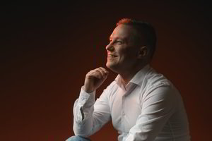 Marius Petrauskas pristatė naują dainą „Spalva mano sielos“