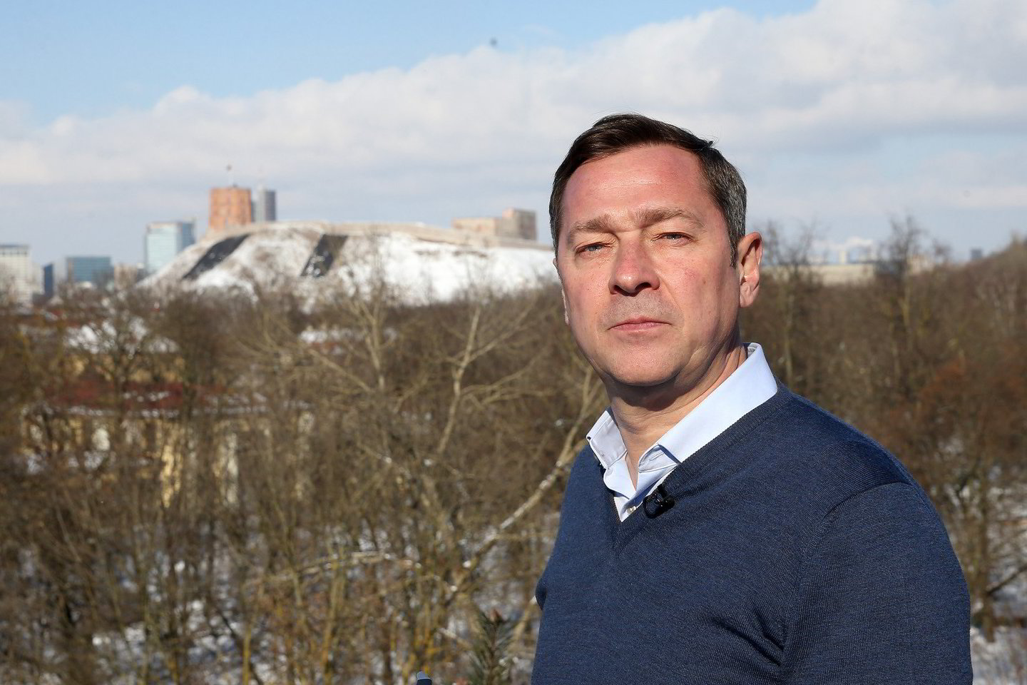 „Flirto momentų yra buvę – be to, matyt, niekas nenugyvena gyvenimo. Jei vyras nieko nebenori, tai gal jis nelabai gyvas“, – juokėsi politikas.<br>R.Danisevičiaus nuotr.