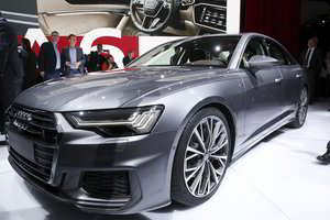 „Audi“ pristatė naująjį A6 su dar neregėtomis „smegenimis“ ir didžiule naujiena salone