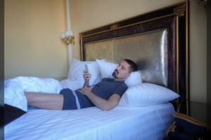 Intriguojanti Dimos Bilano nuotrauka gerbėjas privertė aiktelėti