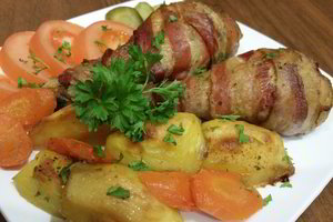 Blauzdelės šoninėje – lengvai įgyvendinama idėja, kaip paprastą valgį paversti šventiniu