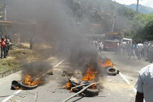 Šri Lankoje nepaisant nepaprastosios padėties vėl įsiplieskė riaušės prieš musulmonus