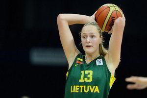 G. Petronytės taškai ir blokas atvėrė jos ekipai Europos taurės pusfinalio duris