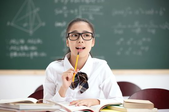 Ar pastebėjote – per kelis dešimtmečius pasikeitė mokyklinių lentų spalva. Kodėl?