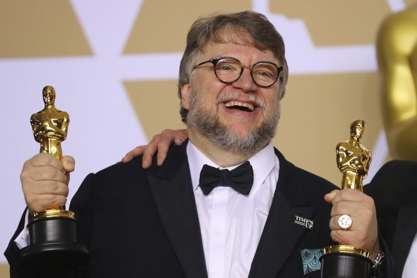 Guillermo del Toro - geriausias režisierius.Skaitykite  daugiau:  https://kultura.lrytas.lt/kinas/2018/03/04/news/-oskaras-2018-amfibija-susigrums-su-rasistais-4975780/?foto=4983982?utm_source=lrExtraLinks&amp;utm_campaign=Copy&amp;utm_medium=Copy<br> Reuters/Skanpix nuotr.