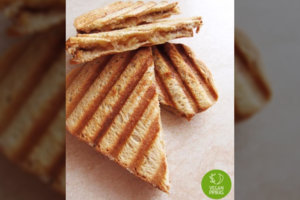 Karšti sumuštiniai su obuoliais – juos mėgsta ir dideli, ir maži