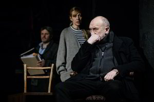 Vengrų režisierius Jaunimo teatre klausia: „Ar būdami laisvi esame autonomiški?“