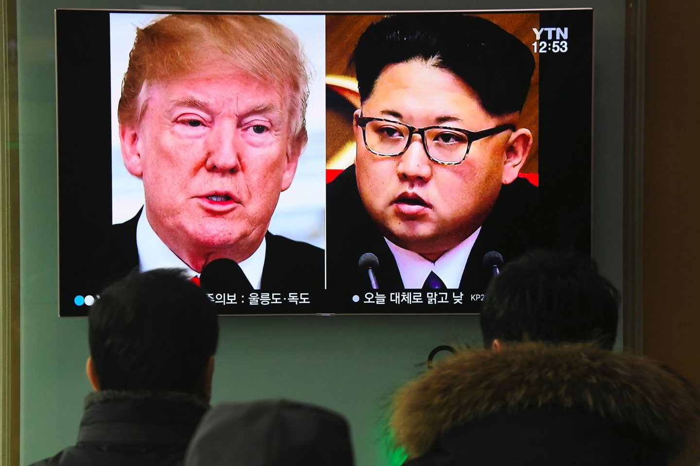 D. Trumpas penktadienį patvirtino sutikęs susitikti su Kim Jong-unu.