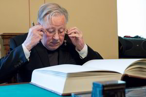 Vytauto Landsbergio eilės iš ligoninės palatos: „Sustojo kojos“