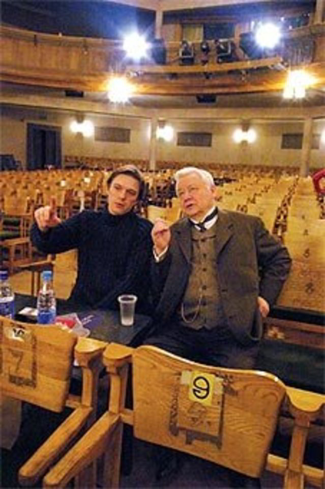 O.Tabakovas ir M.Karbauskis per spektaklio „Dėdė Vania“ repeticiją Maskvos A.Čechovo dailės teatre.