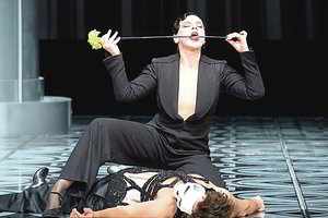 Dvi lietuvių Salomėjas lydi į sceną skandalingi teatro grandai 