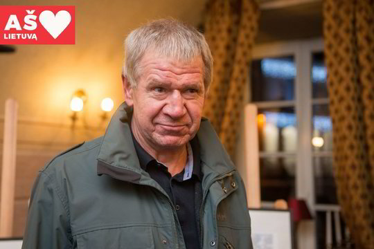 Juozo Erlicko Lietuva: Veryga, Vytautas ir moterys su lovom ant pečių