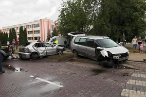 Į avariją Latvijoje patekęs lietuvis įspėjo kitus: tokio pareigūnų elgesio nesitikėjo