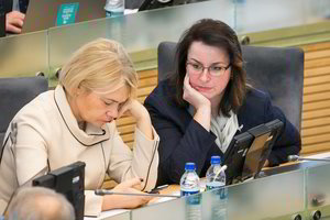 V.  Ačienė ir Raseinių administracijos vadovas R. Ačas pažeidė įstatymą