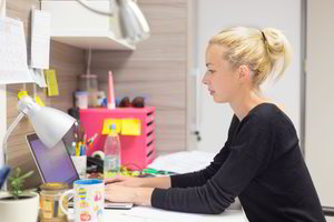 Daug dirbant tyko pavojai