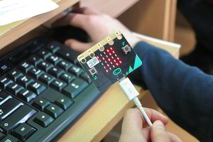 Per dvi dienas vaikams išdalino daugiau nei 1000 mikrokompiuterių