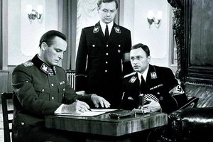 Olegui Tabakovui už vaidmenį sovietiniame filme dėkojo nacių karininko giminaitė 