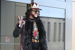 Išskirtinai pasipuošęs Filipas Kirkorovas atvyko į Lietuvą